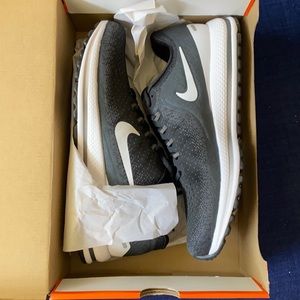 Nike air zoom vomero 13 *brand new*